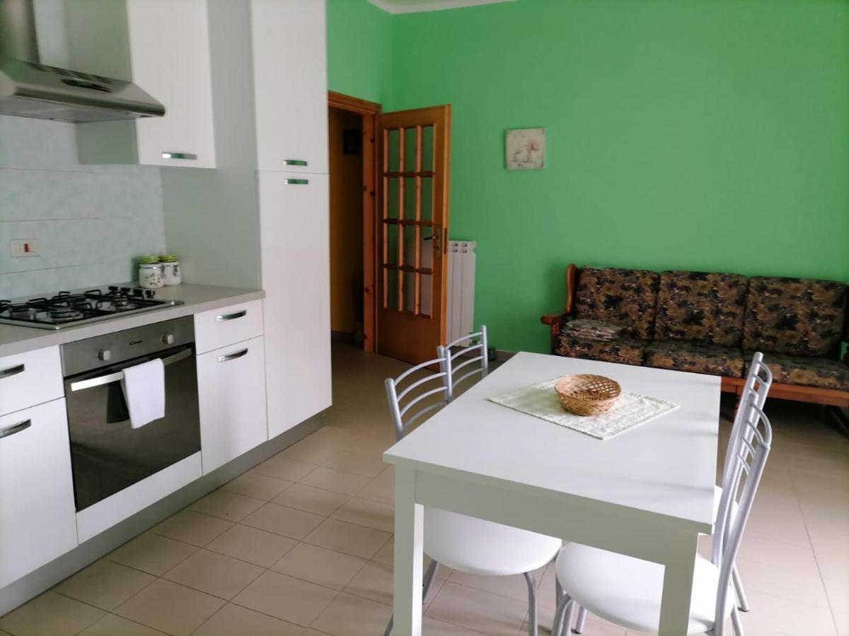 Casa Vacanze "Ellen" Bianchi Exterior foto