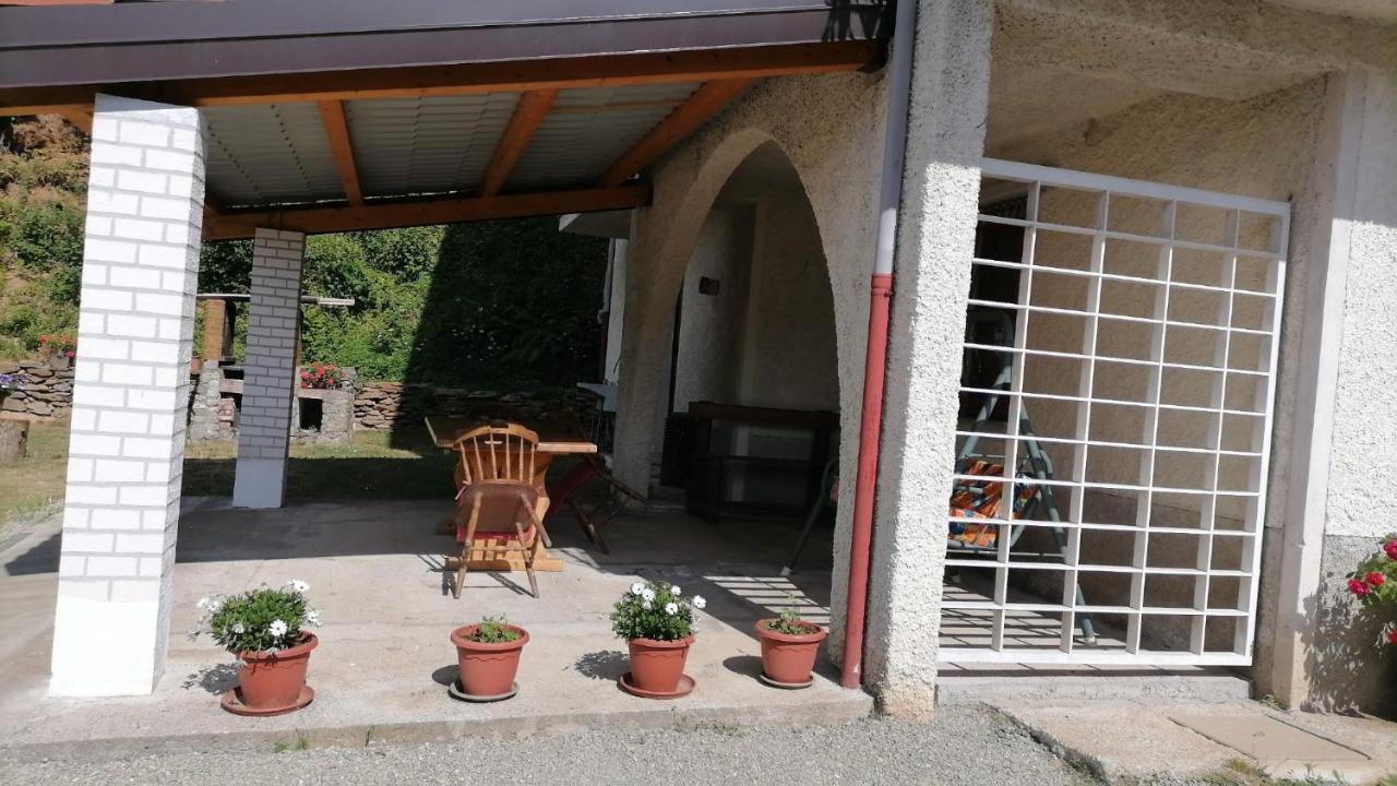 Casa Vacanze "Ellen" Bianchi Exterior foto