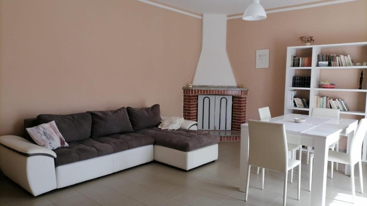 Casa Vacanze "Ellen" Bianchi Exterior foto
